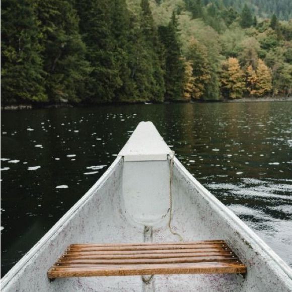 Meet your Posher, Hannah - Picture 2 of 6